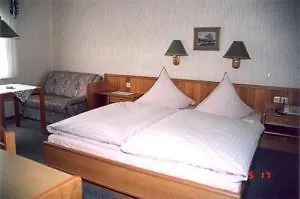 Gæstehus Landkomforthotel Riedelbauch 3*